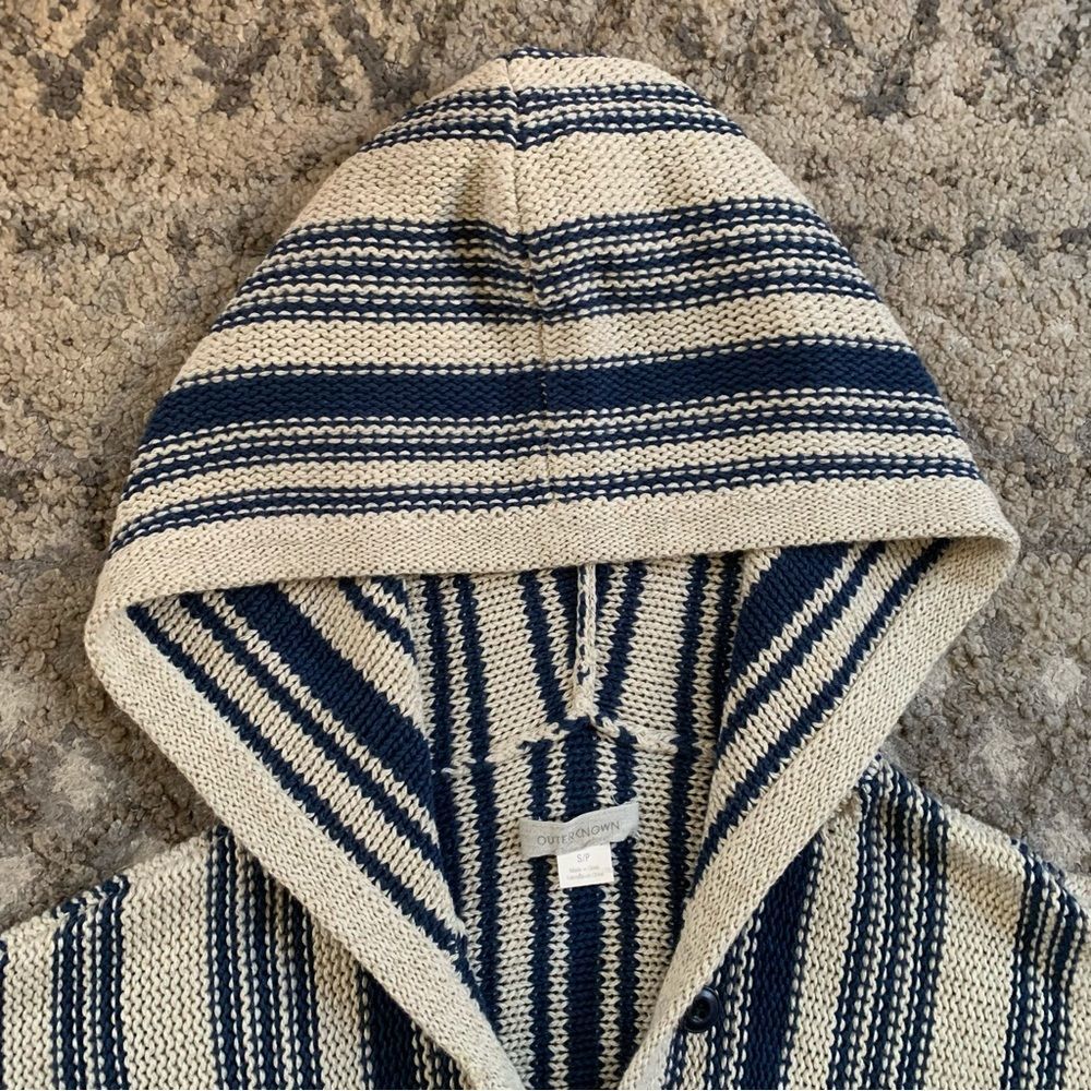 Outerknown Khala Henley Pullover Small - image 4